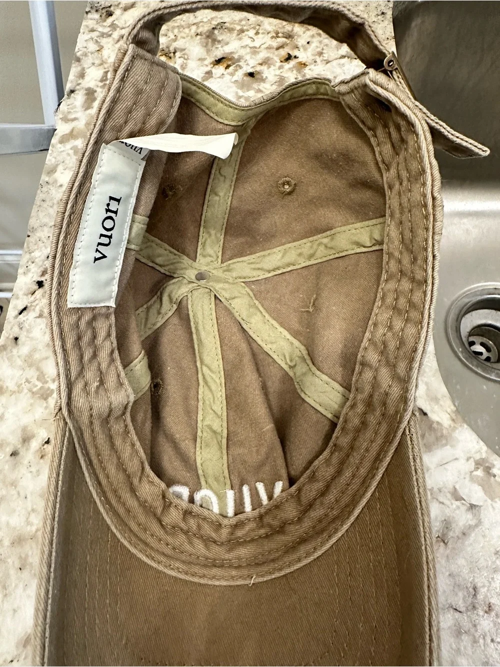 Vuori khaki ballcap